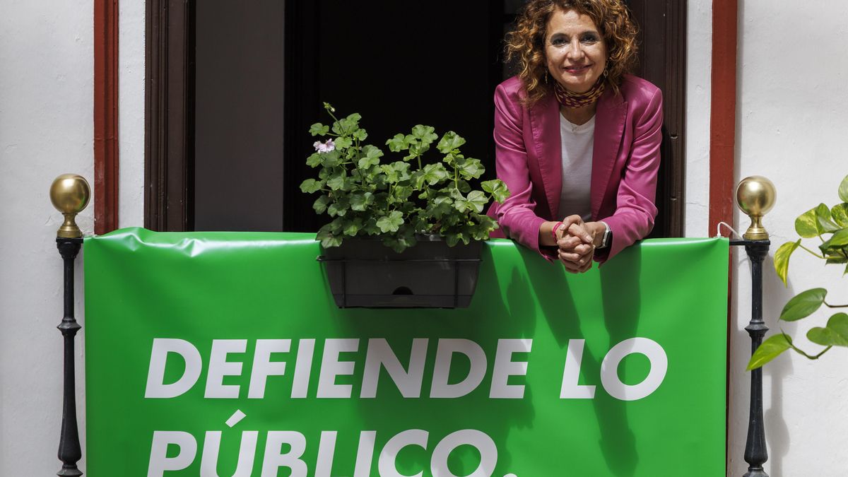La secretaria general del PSOE andaluz y candidata a la Presidencia de la Junta en las elecciones del 17 de mayo, María Jesús Montero. EFE/ Julio Muñoz
