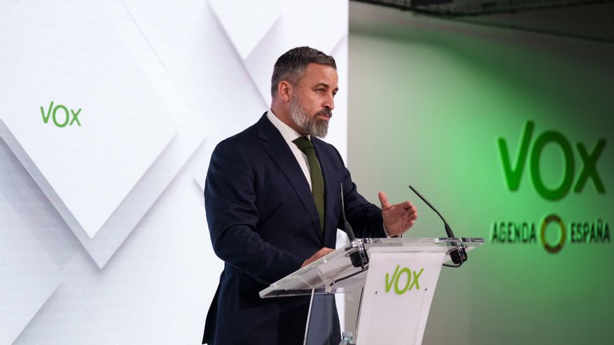 El presidente de Vox, Santiago Abascal, durante una rueda de prensa, en la sede del partido, a 23 de junio de 2025, en Madrid (España).