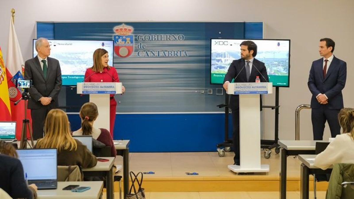 Rueda de prensa del anuncio del proyecto Altamira.