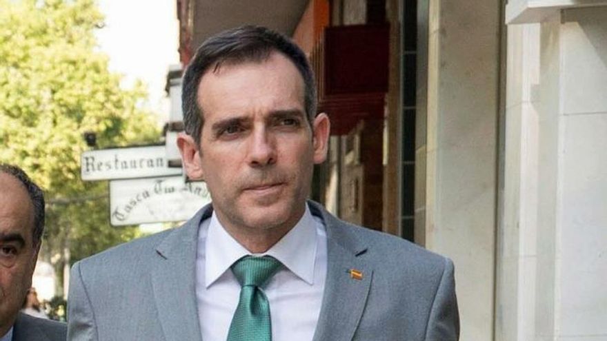 La Fiscalía estudia si son delito los insultos del dirigente de Vox a Delgado