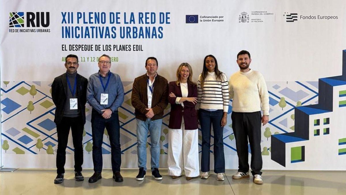Presencia de Mula en el XII Pleno de la Red de Iniciativas Urbanas
