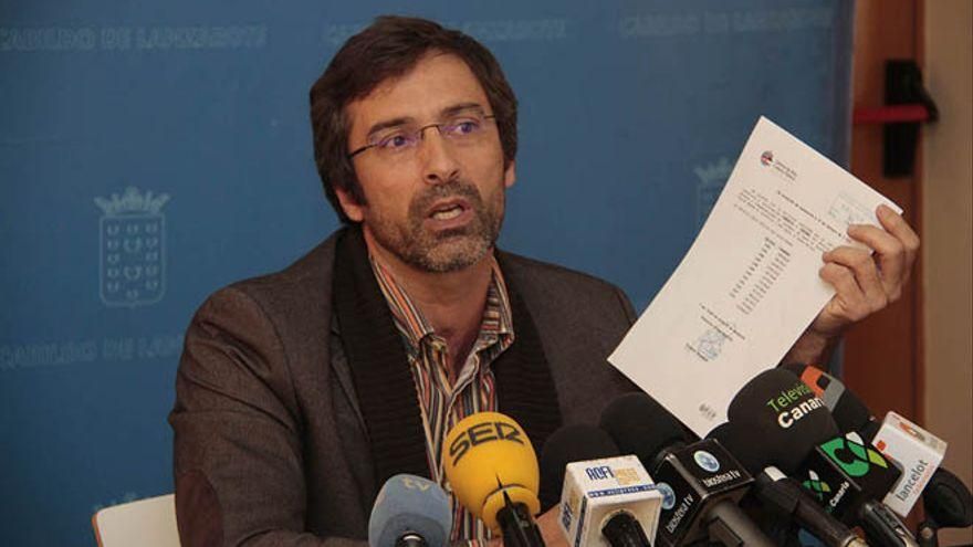 El expresidente del Cabildo de Lanzarote inaugura la temporada en los juzgados