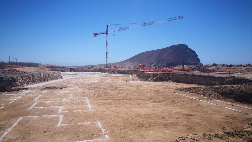 Sí Podemos Canarias insta al consejero de Transición Ecológica a "aplicar el marco legal” en las obras del hotel de La Tejita para evitar “este atentado a nuestra tierra”
