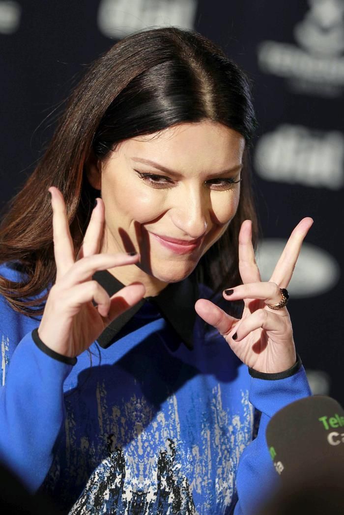 Laura Pausini en los premios de la cadena Dial. EFE/Cristóbal García