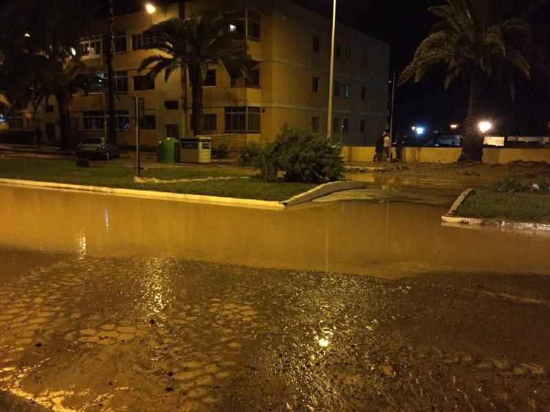 Noche de emergencia por lluvias en Telde. (Canarias Ahora).