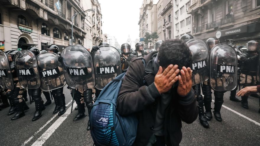 Stornelli busca “nuevos sospechosos” entre los manifestantes contra la ley de Bases