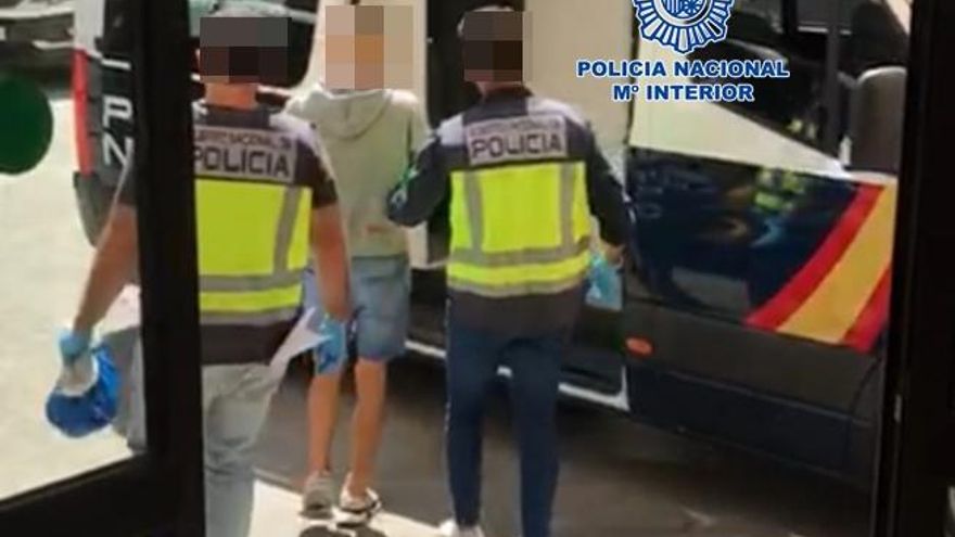 Detenida una banda de seis jóvenes por el supuesto robo a punta de cuchillo de un casino en La Laguna
