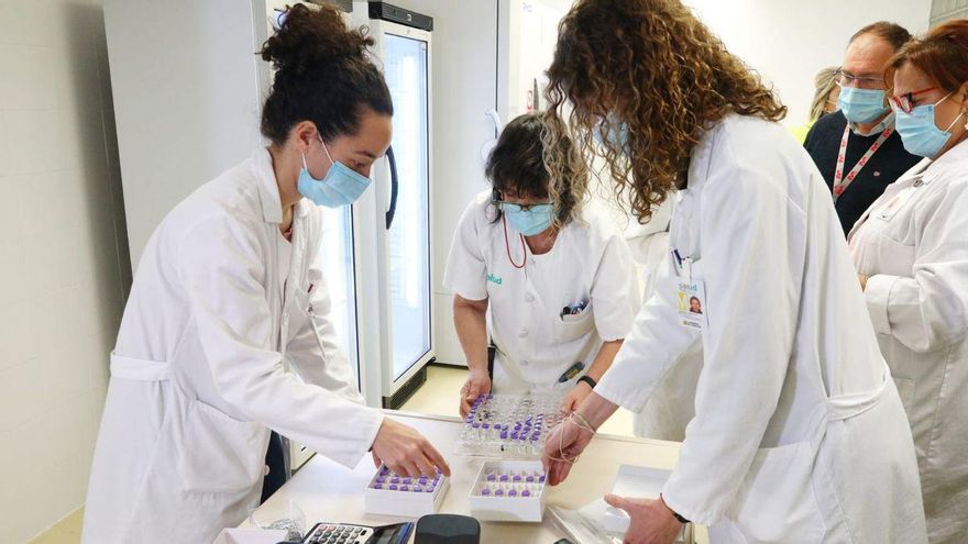 Canarias aprueba la convocatoria de la oferta de empleo de 1.232 plazas sanitarias