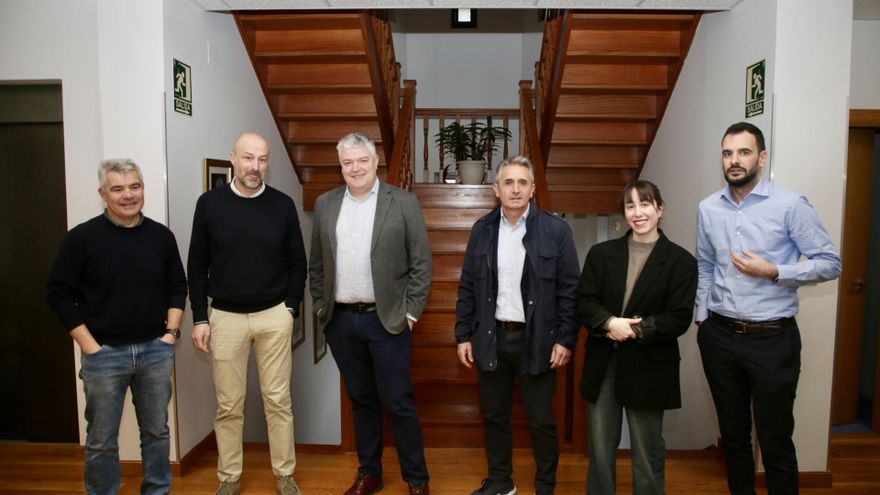 El Gobierno impulsa la digitalización rural en Puente Viesgo con un sistema de atención municipal 24/7 con IA.