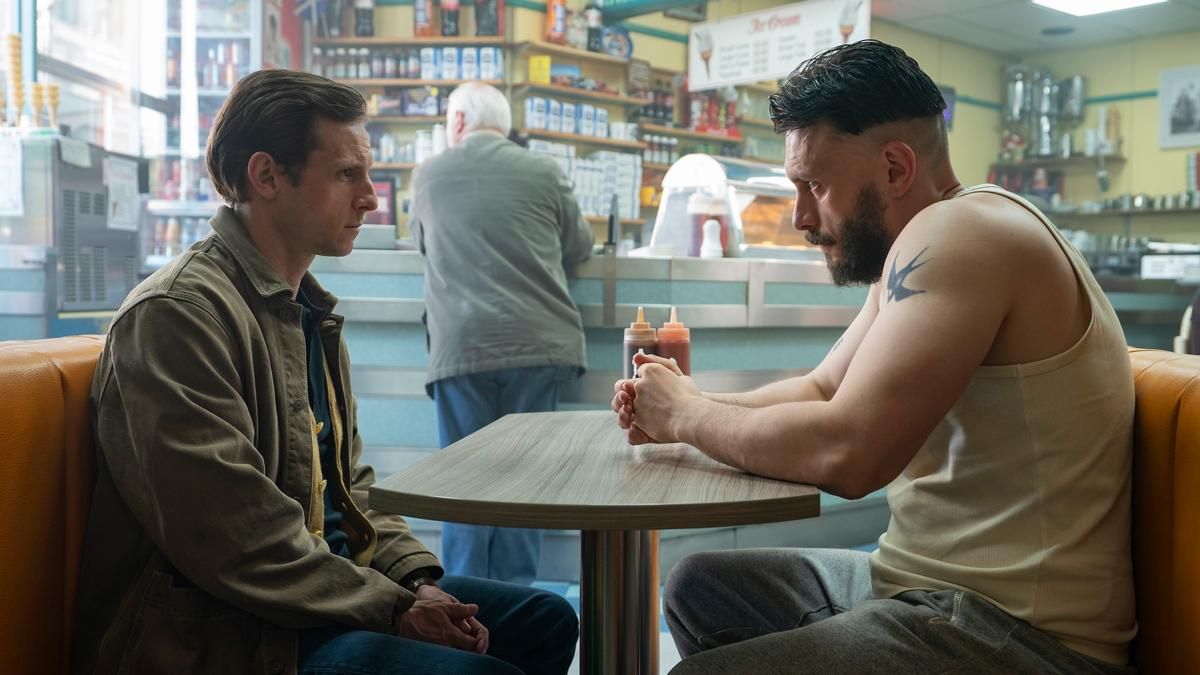 Richard Gadd y Jamie Bell en una escena de 'Half Man'