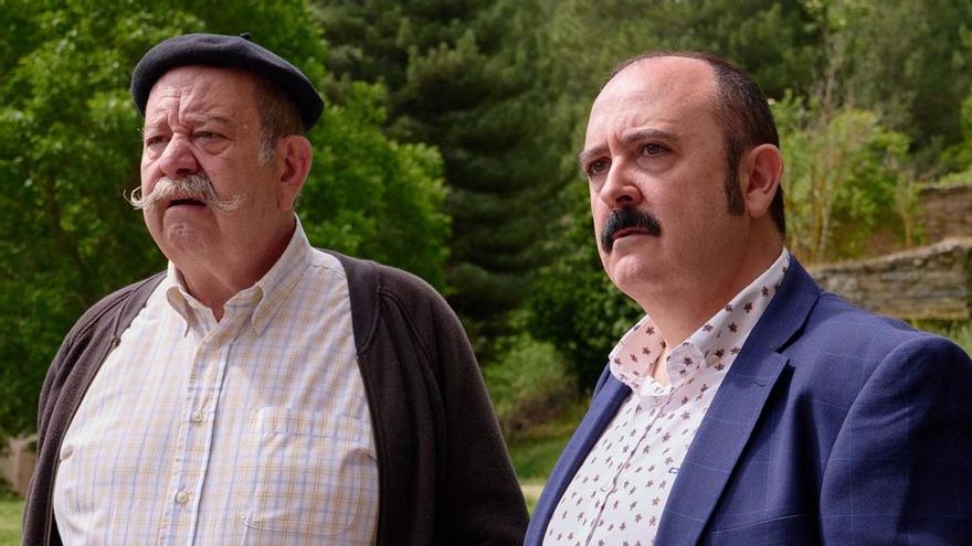 Alberto Caballero lamenta el "maltrato" a 'El pueblo' en su adiós: "En un universo paralelo seguimos haciendo temporadas"