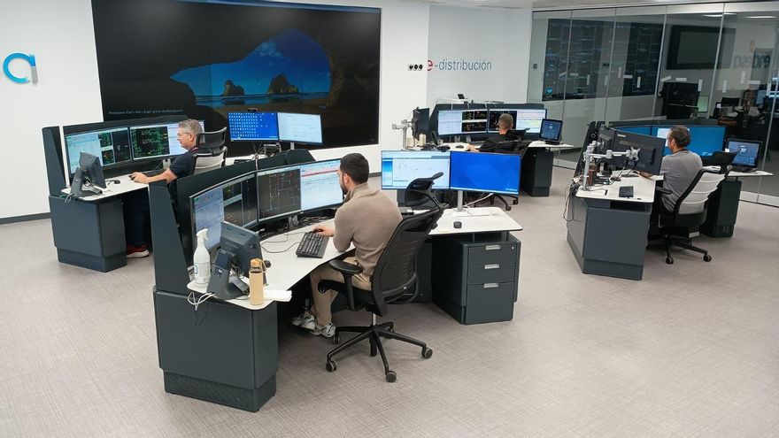 Centro de control de Endesa en Canarias.