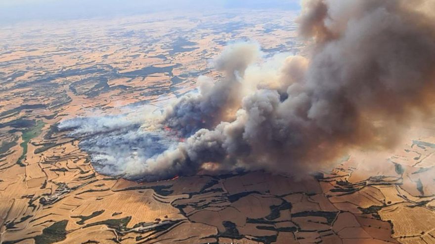 Controlado el incendio de Torrefeta (Lleida) tras calcinar 5.577 hectáreas