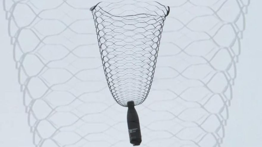 Científicos prueban paracaídas inspirados en el arte japonés del papel recortado y logran que se abran de forma más estable