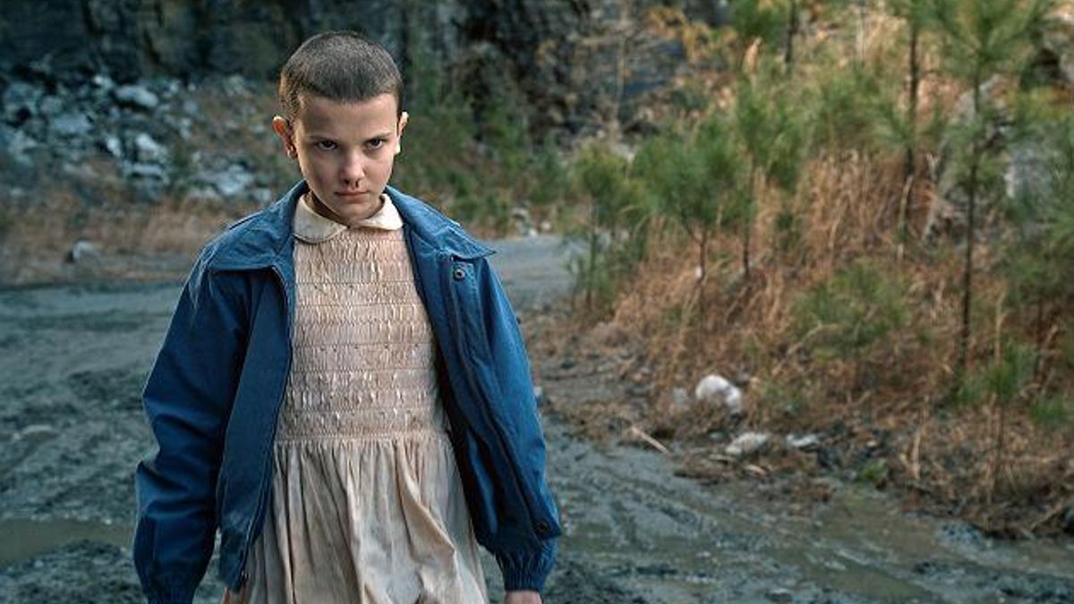 Una bici, un vestido y un bate de béisbol: estos son los recuerdos que se llevaron los actores de 'Stranger Things' del set