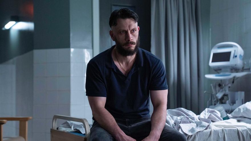 El creador de 'Mi reno de peluche' vuelve con la serie 'Half Man', que muestra sus primeras imágenes en HBO Max