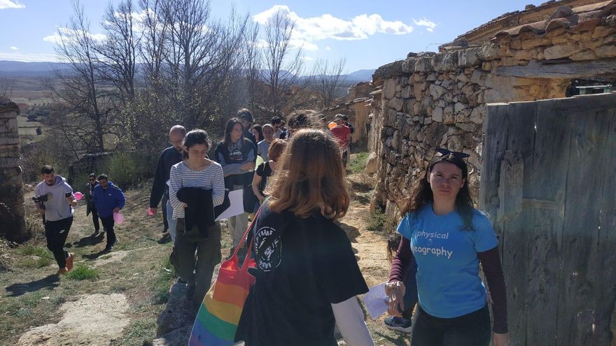 Durante una de las visitas por Mas Blanco.