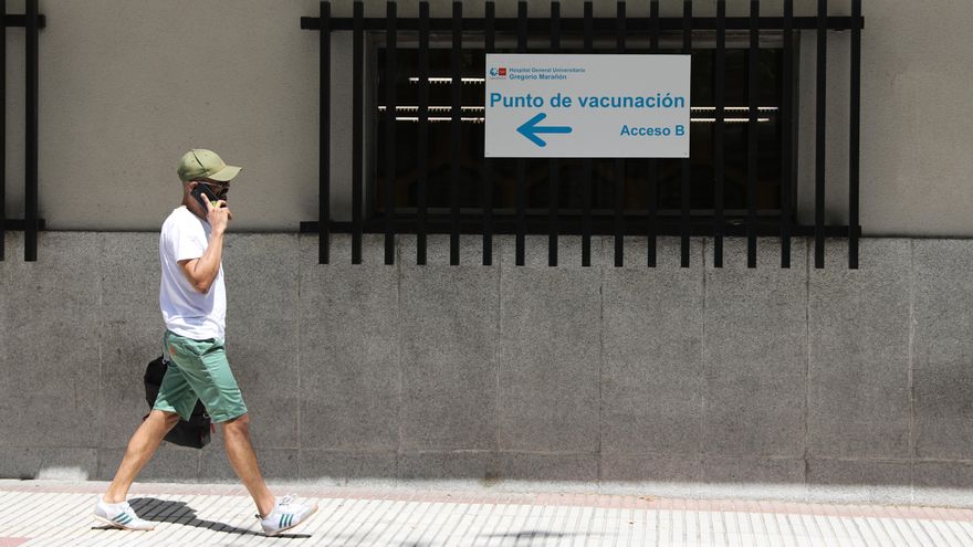 Vacunaciones contra el Covid-19 en el Hospital Gregorio Marañón de Madrid
