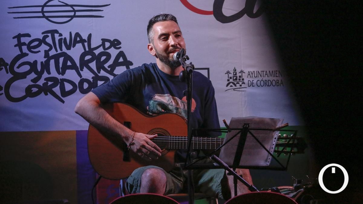 Homenaje a Antonio Gala en Guitarras Callejeras