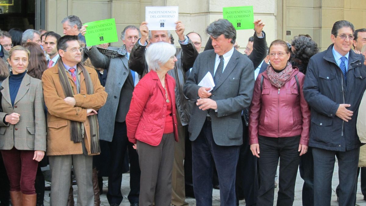 Centenares de jueces y fiscales secundan la huelga y avisan de que "sin Justicia independiente no hay Estado de Derecho"