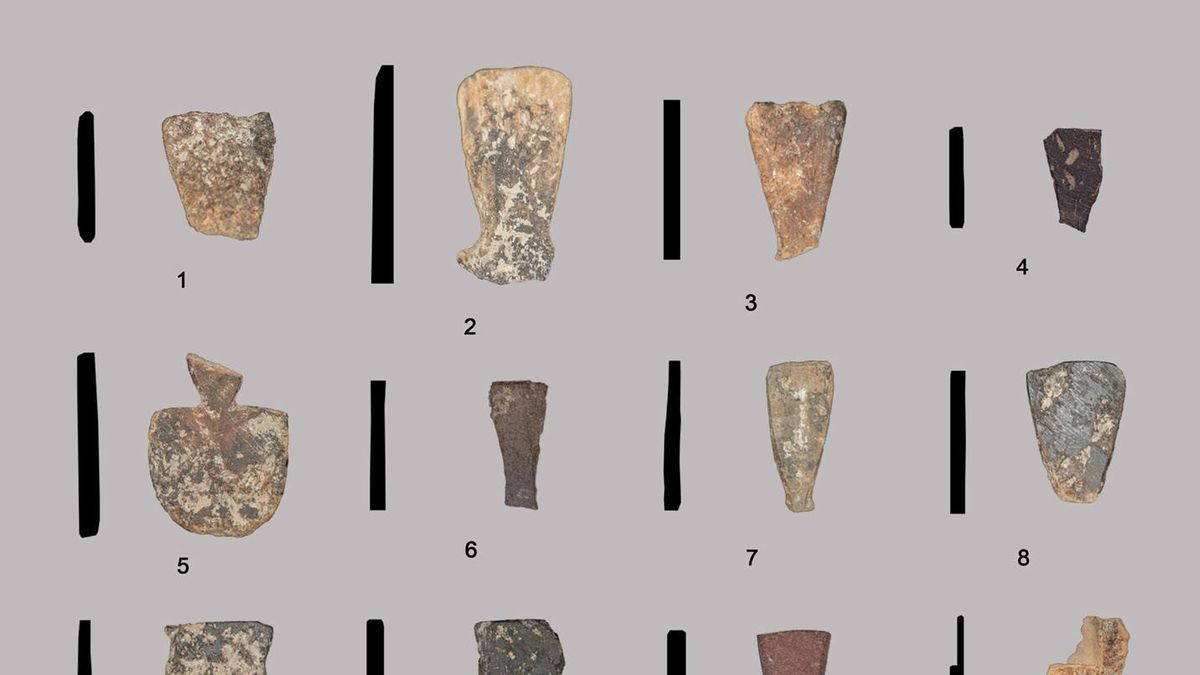 Conjunto de figuras en gesto de oración del yacimiento de Piedrahíta