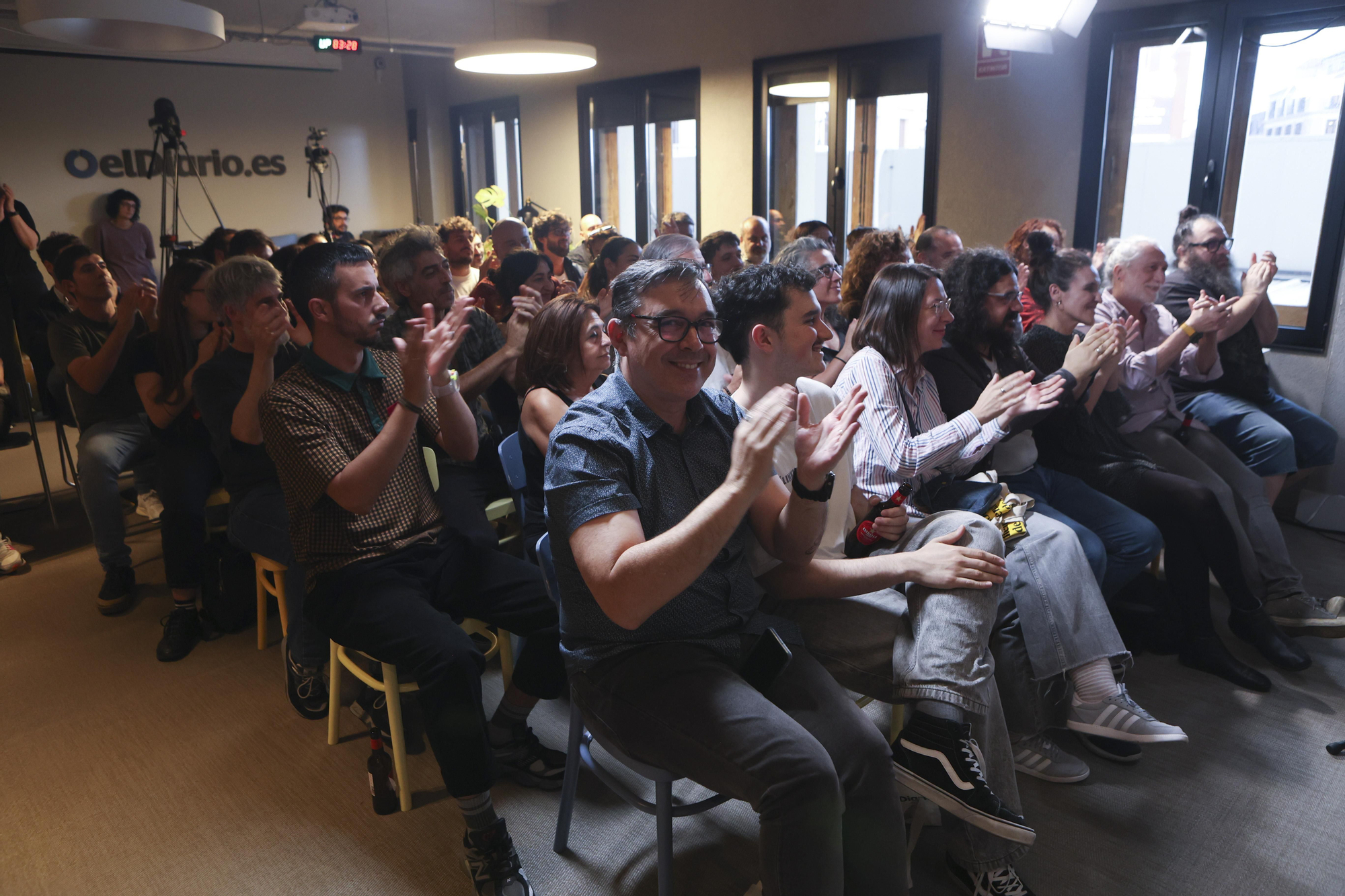 El grupo Biznaga en la redacción de elDiario.es, en imágenes
