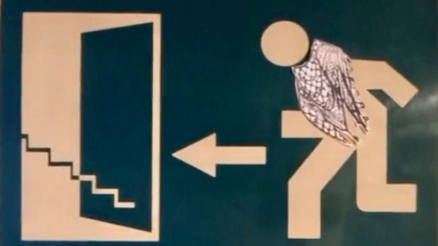 Guerrilla artística por Palestina en las calles de Galicia: que ningún muñeco se quede sin su 'kufiya'