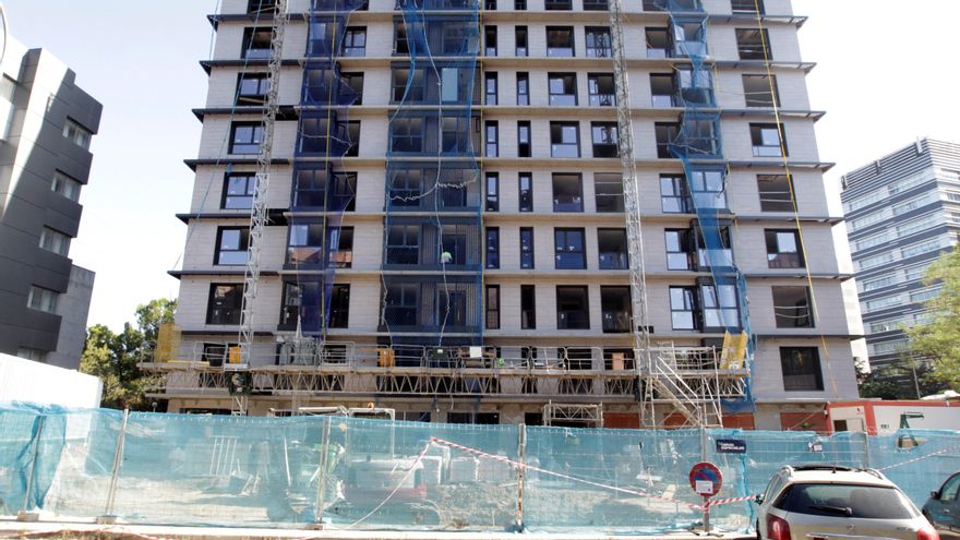 El Supremo permite que los compradores de vivienda de segunda mano reclamen daños directamente a las promotoras