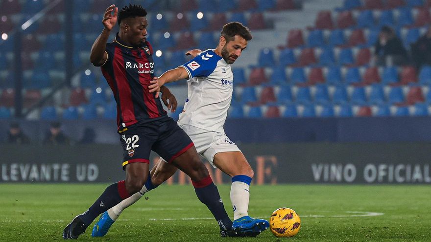 El Tenerife-Levante aplazado por la dana se jugará el martes 7 de enero