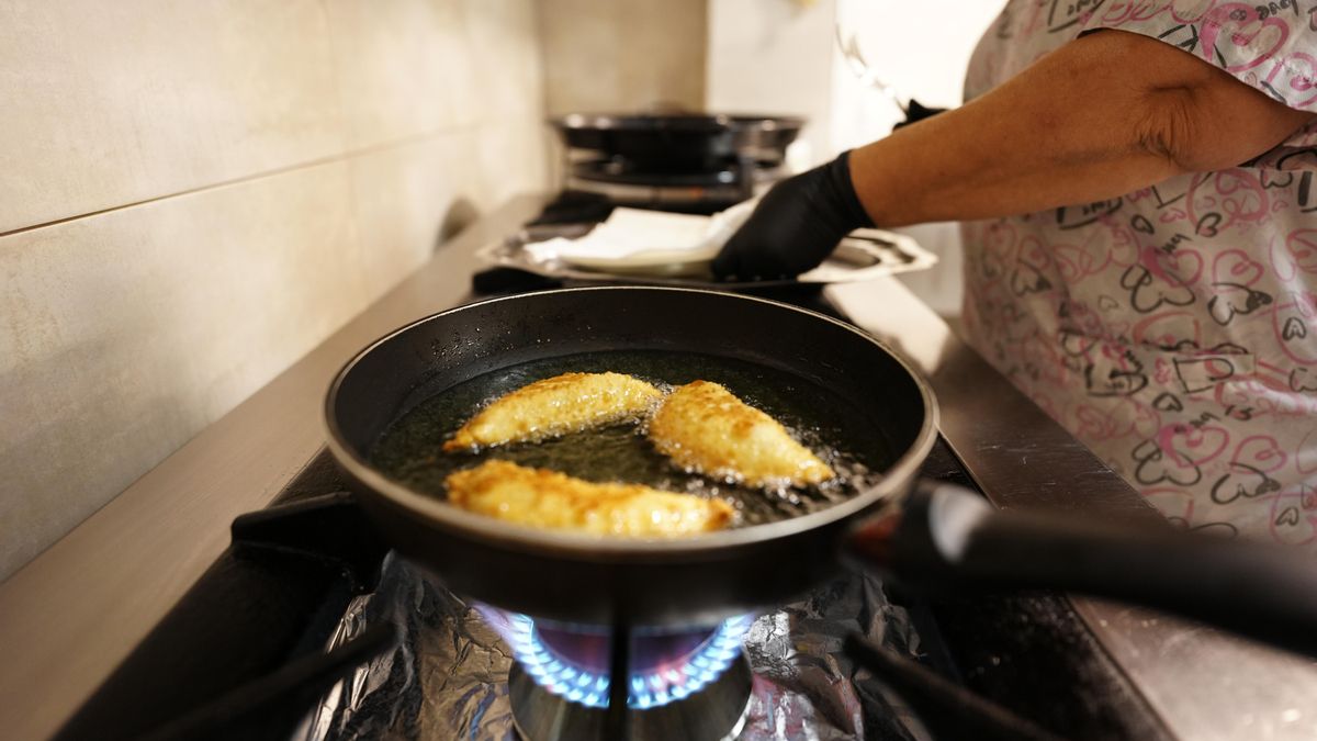 Las empanadillas de 'Lunita' se preparan de forma artesanal