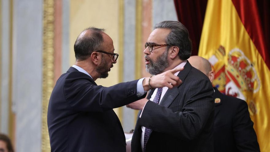 Un diputado de Vox se encara con el vicepresidente del Congreso y con una letrada y es expulsado del pleno