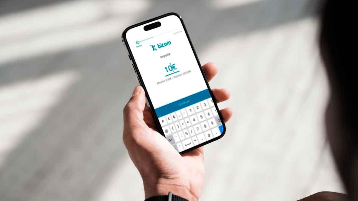 Para prevenir estos incidentes, es vital adoptar una serie de hábitos de seguridad en nuestra interacción con las finanzas digitales