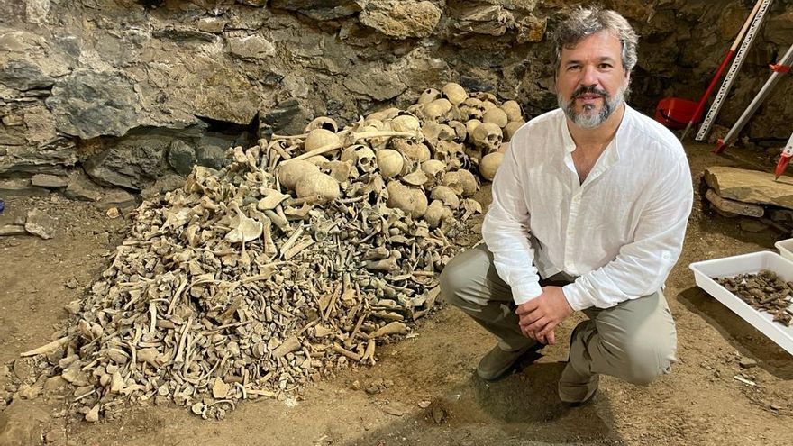 Xabier Irujo: "¿1.441 víctimas de bombardeos? Es rematadamente estúpido como para que alguien se lo crea"