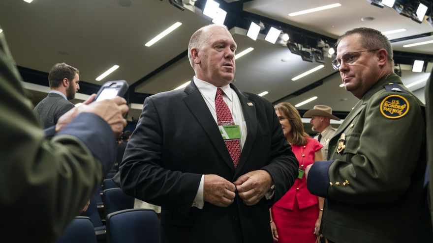 Tom Homan, el nuevo 'zar de la frontera' de Trump para llevar a cabo "la mayor deportación de la historia de EEUU"