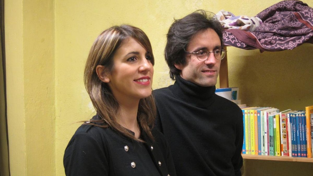 A la derecha en la imagen, Óscar Fresán.