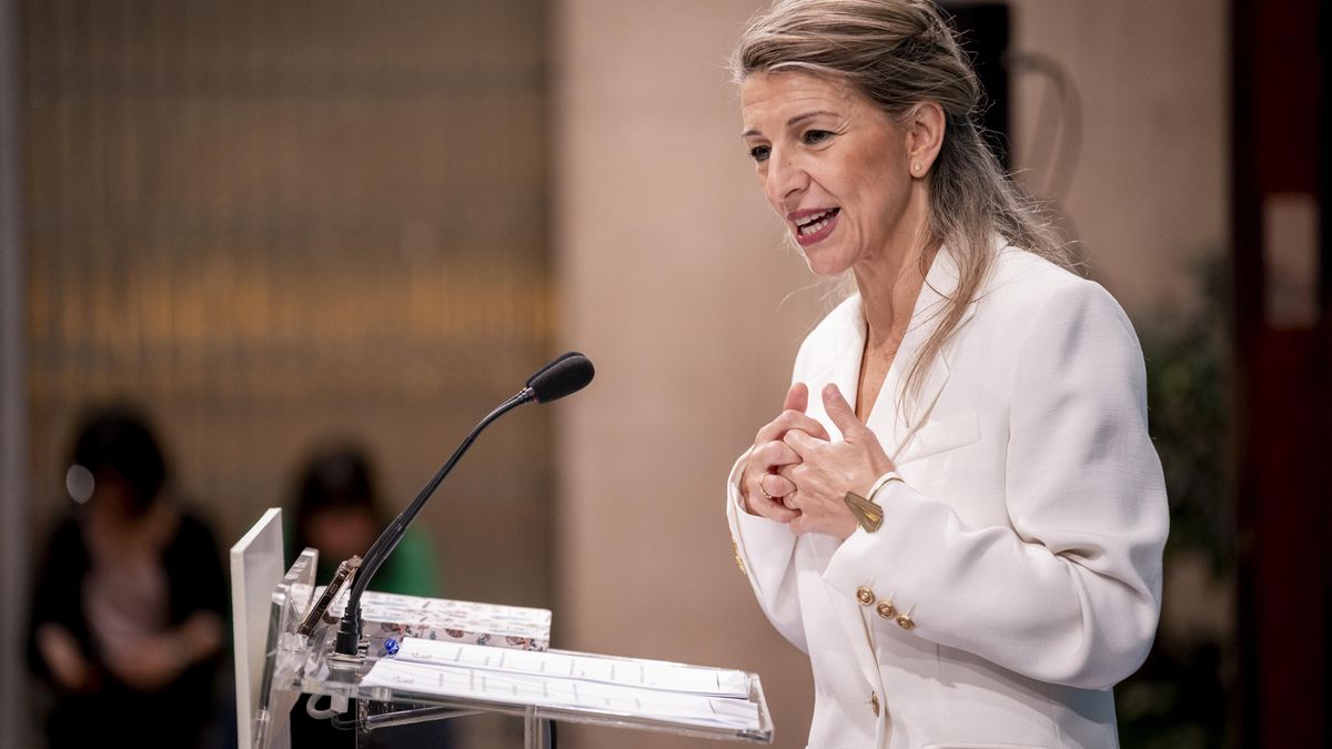 La vicepresidenta segunda y ministra de Trabajo y Economía Social, Yolanda Díaz, durante la presentación del IV Informe de la Comisión Asesora para actualizar el SMI.