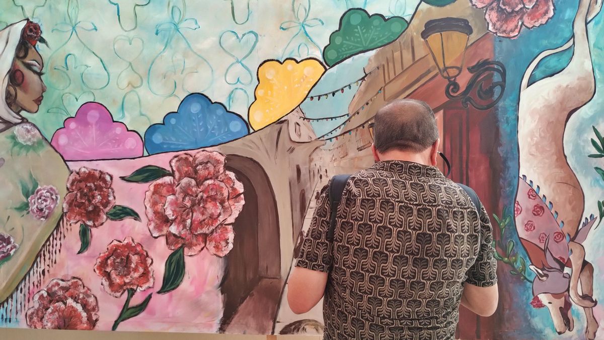 Detalle de uno de los murales de la muestra 'La universidad pública pinta Malasaña'