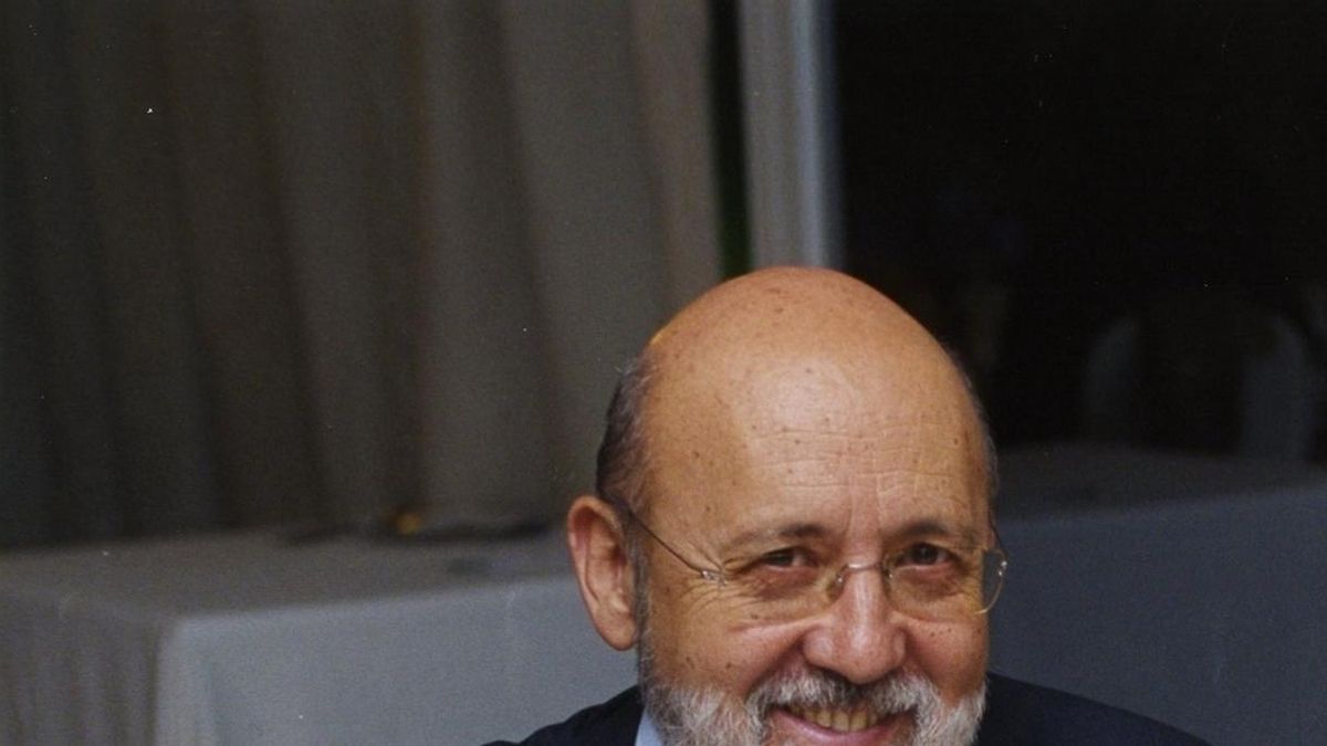 El CIS acertó con la victoria del PSOE y la debacle del PP, pero se quedó corto con Cs y sobrevaloró a Vox