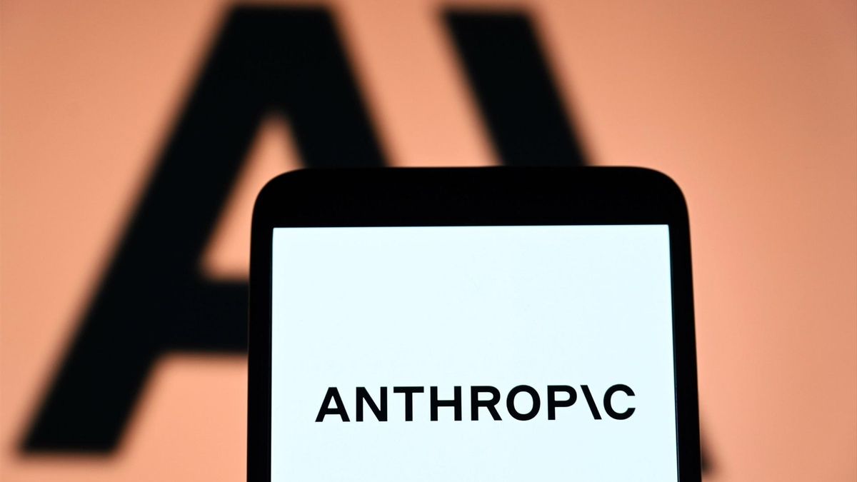 Anthropic asegura que ha detenido varios intentos de crear armas biológicas con su IA