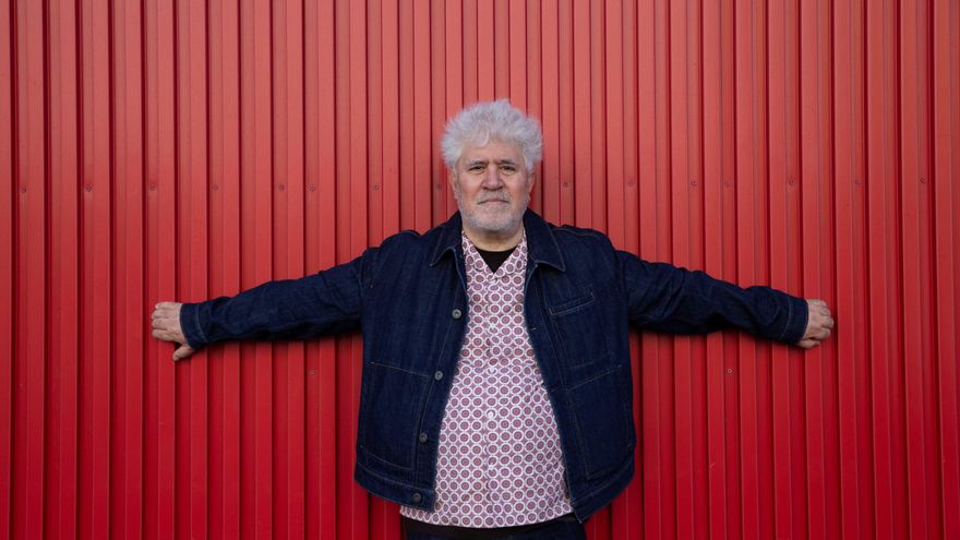 Almodóvar pide al Gobierno que "rompa relaciones con Israel en repulsa por el genocidio"