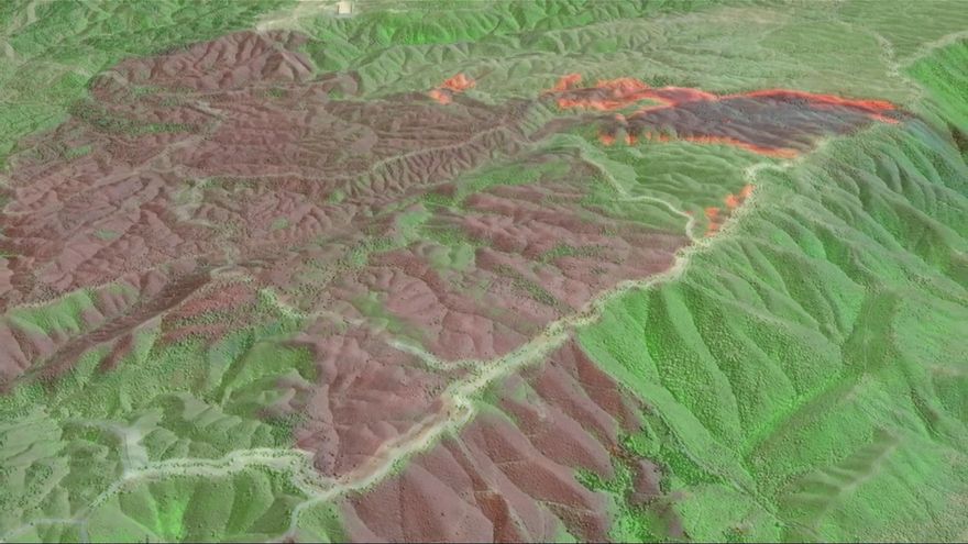 El terreno quemado dentro de la base militar de Cerro Muriano eleva la superficie calcinada a 1.800 hectáreas