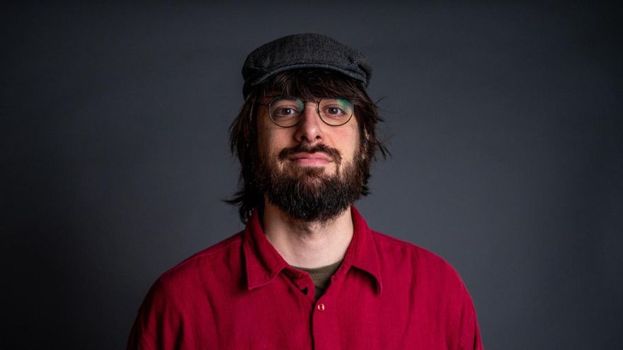 David Uclés: "Los mismos que me apoyaron al principio me han hecho luego la zancadilla por vender mucho"