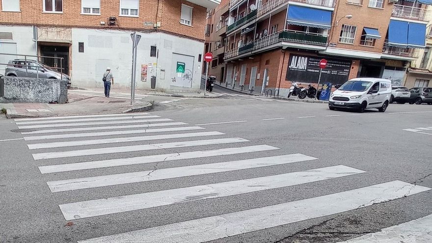 El Ayuntamiento reformará la calle Jerónima Llorente para calmar la velocidad de los coches