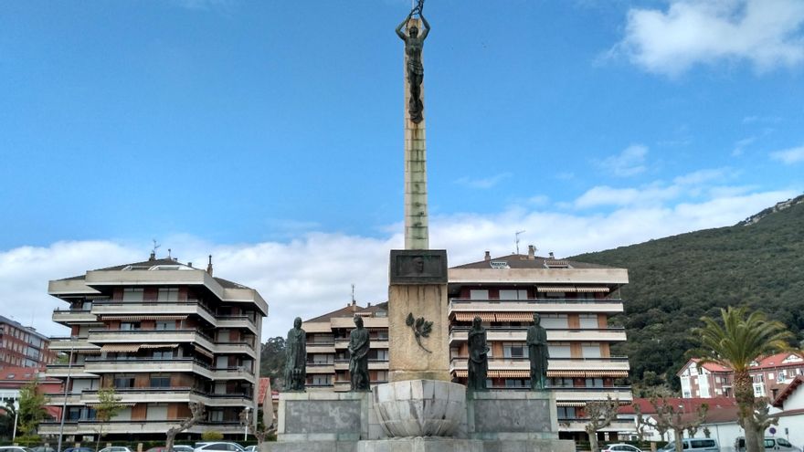 El PRC apoya 'indultar' el monumento del franquista Carrero Blanco en Santoña porque es una víctima del terrorismo