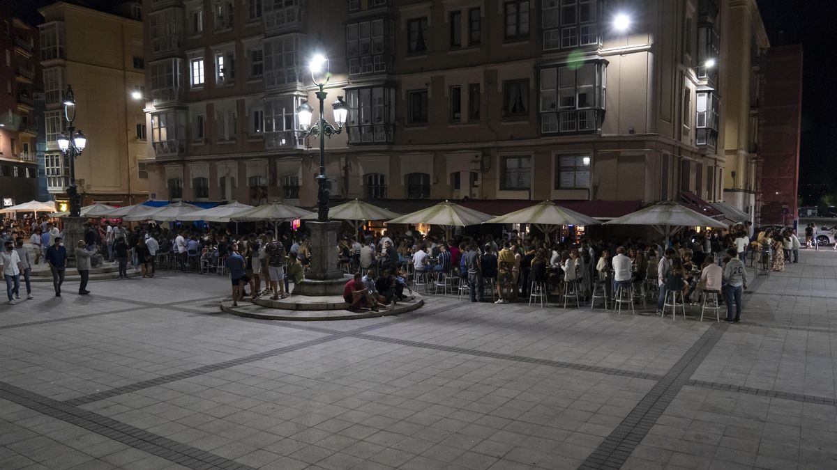 Cañadío a oscuras en protesta por el horario de cierre impuesto