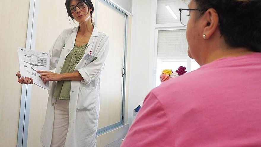Andalucía afronta otro verano sin la bolsa de sanitarios actualizada: profesionales y sindicatos, indignados