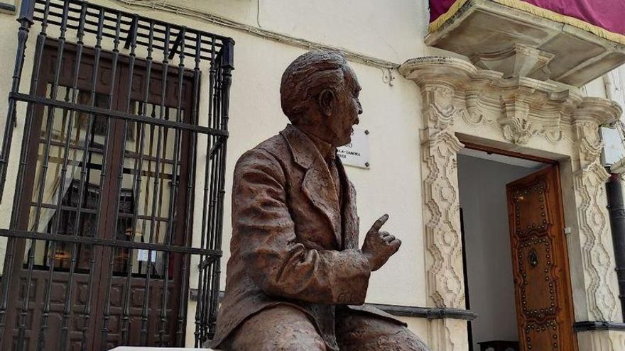 Dimite en bloque el equipo del museo del presidente republicano Alcalá-Zamora por la gestión de un alcalde del PP