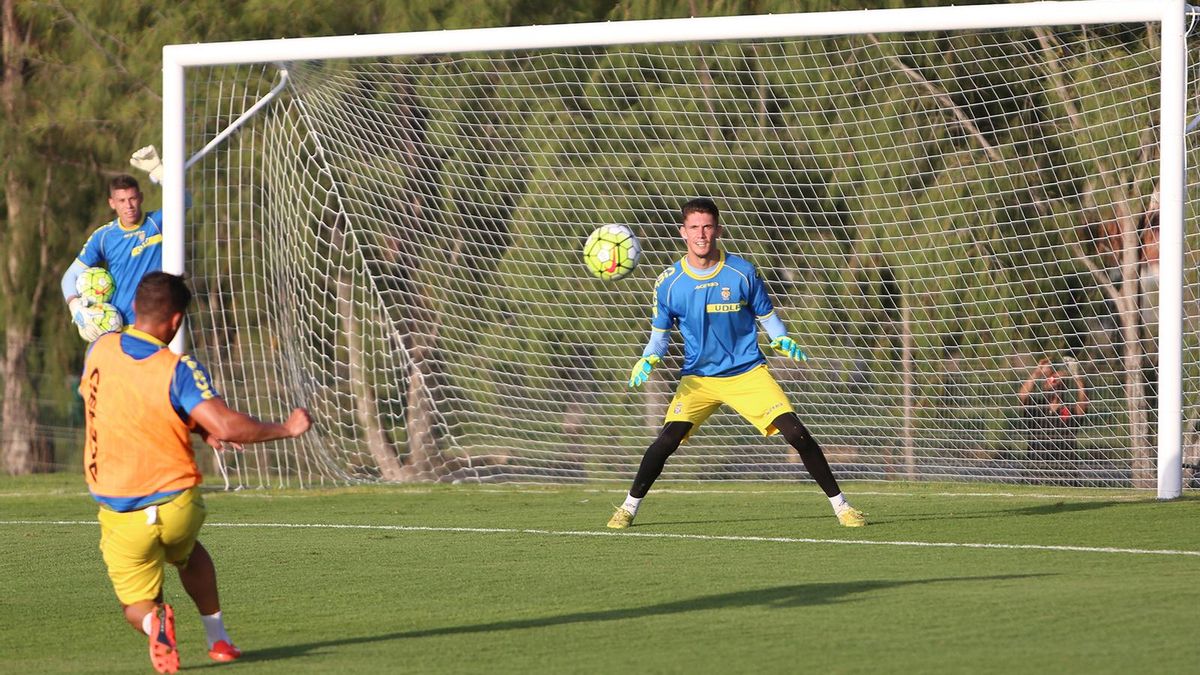 Entrenamiento de la UD Las Palmas (ALEJANDRO RAMOS)