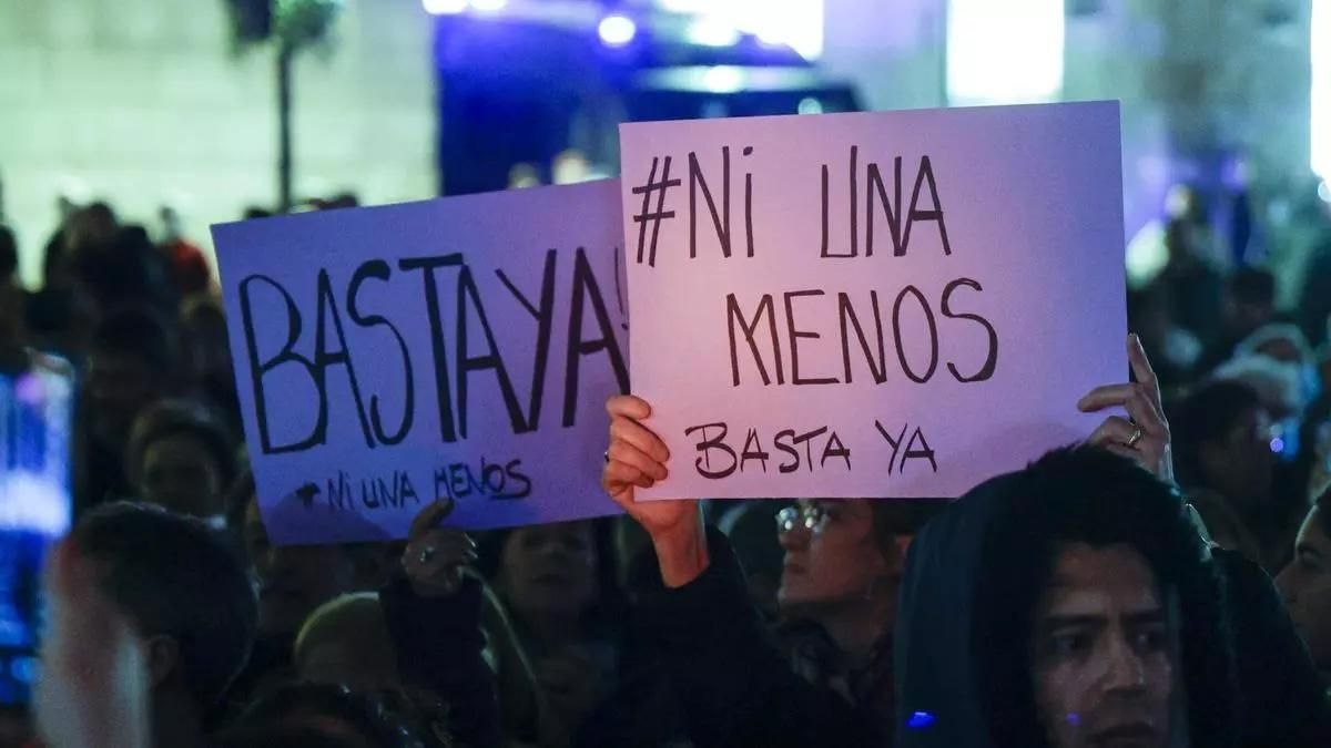 Concentración para exigir el fin de los asesinatos machistas en una imagen de archivo