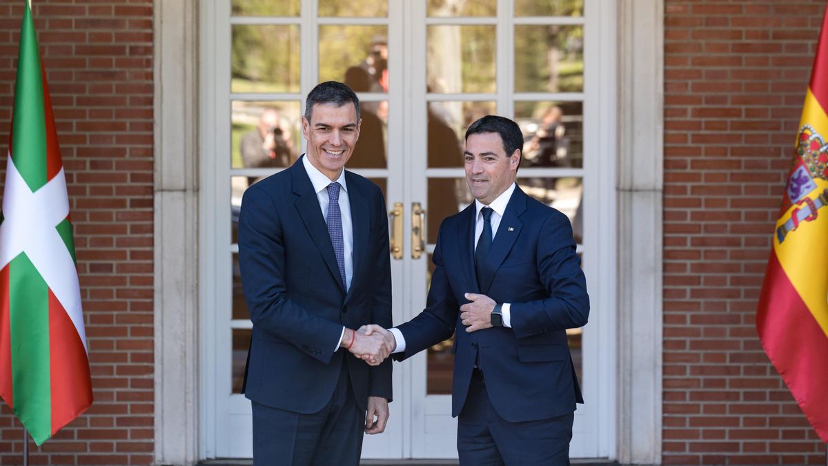 Pradales arranca a Sánchez acuerdos para atajar las armas blancas y la reincidencia y más funciones para la Ertzaintza